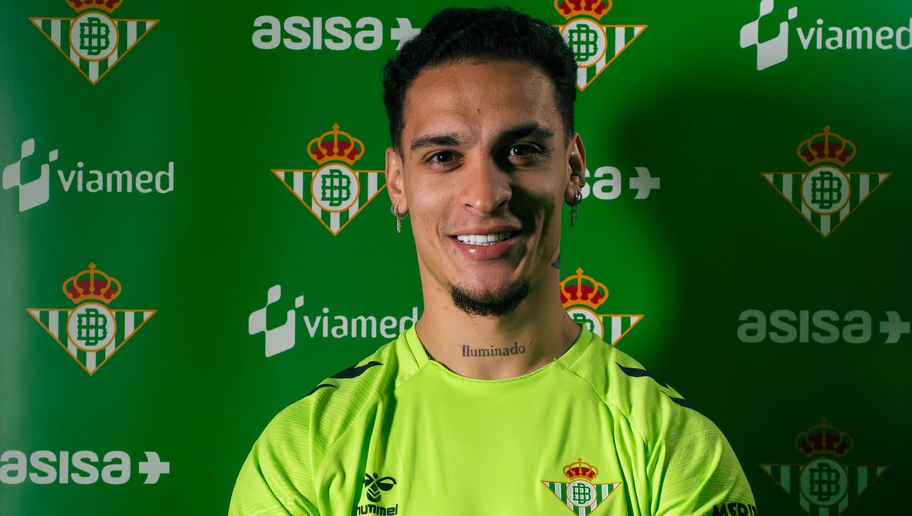 La cláusula de Antony y el rendimiento que espera el Betis, según la Inteligencia Artificial