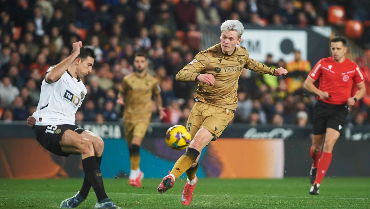 Oskarsson lo hizo por primera vez