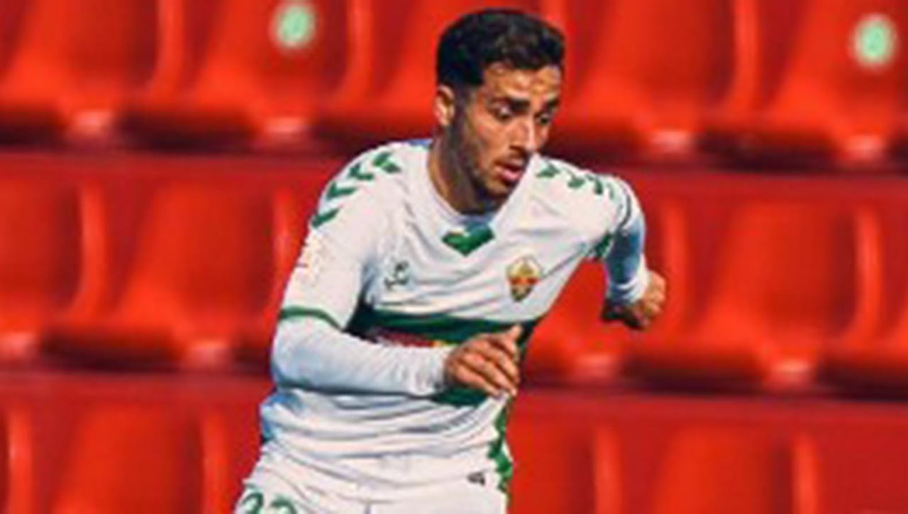 El lateral elegido por el Zaragoza para reforzar la defensa 