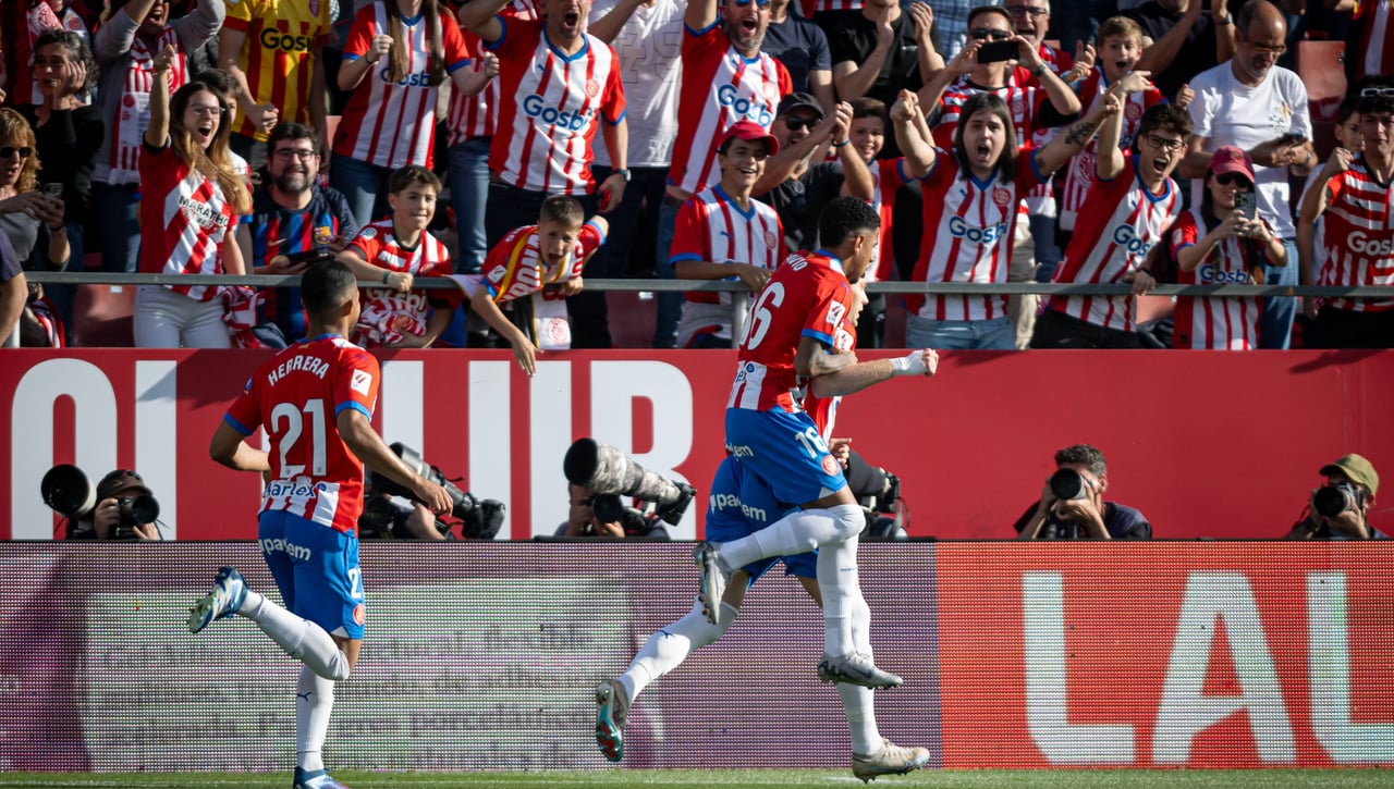Girona 4-2 FC Barcelona: Portu le da la Champions a Míchel... y hace campeón al Real Madrid 