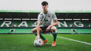 Se confirma la lesión grave de Manex Lozano, futbolista del Athletic Club cedido en el Racing de Santander