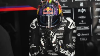 Jorge Martín recibe dos golpes más