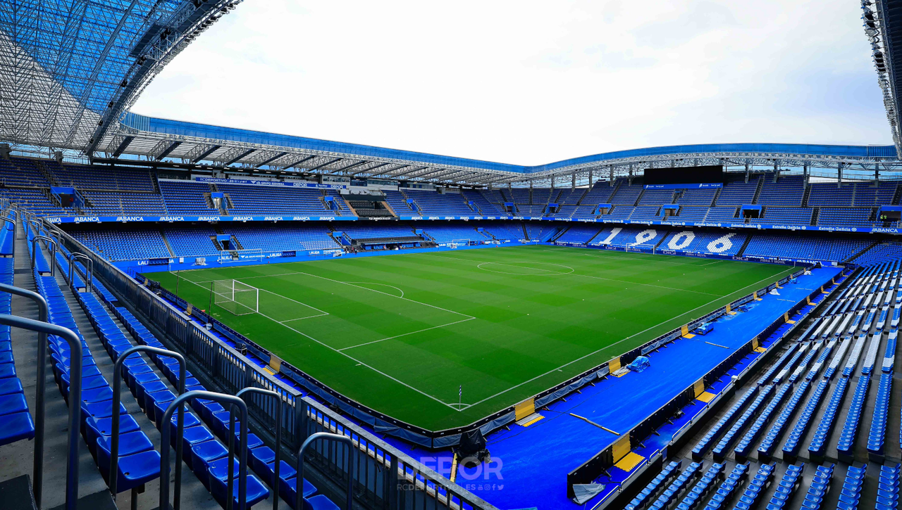 Pánico en la previa del Deportivo de la Coruña - Málaga