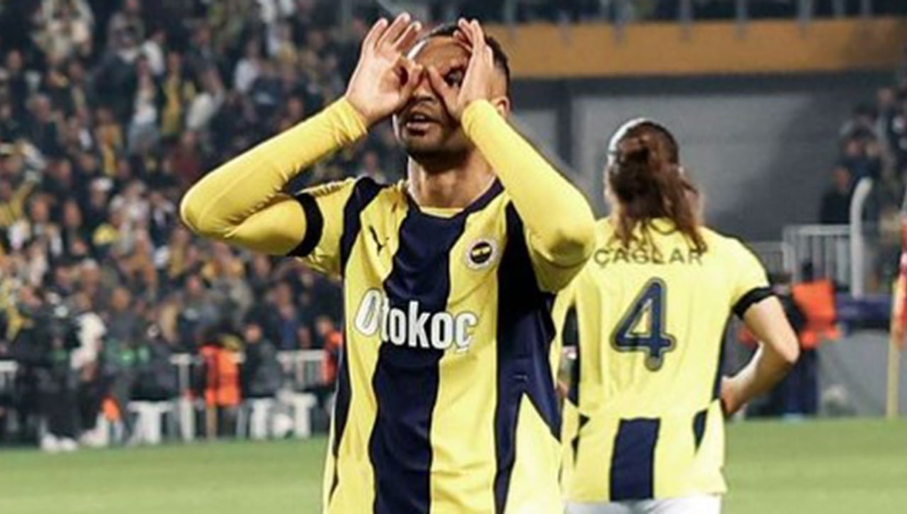 En-Nesyri confirma el cambio radical y el 'error' del Sevilla