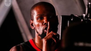 Kevin Durant no se contiene y señala los Rockets  