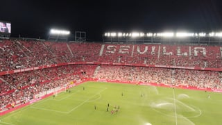 La pretemporada del Ramón Sánchez Pizjuán: el césped, los asientos...