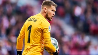 El mensaje de Vaclik al Sevilla tras firmar por su nuevo club