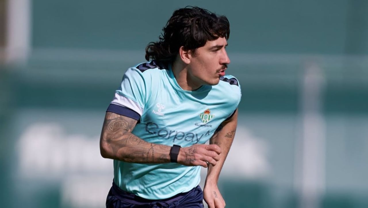 El futuro de Bellerín, aclarado