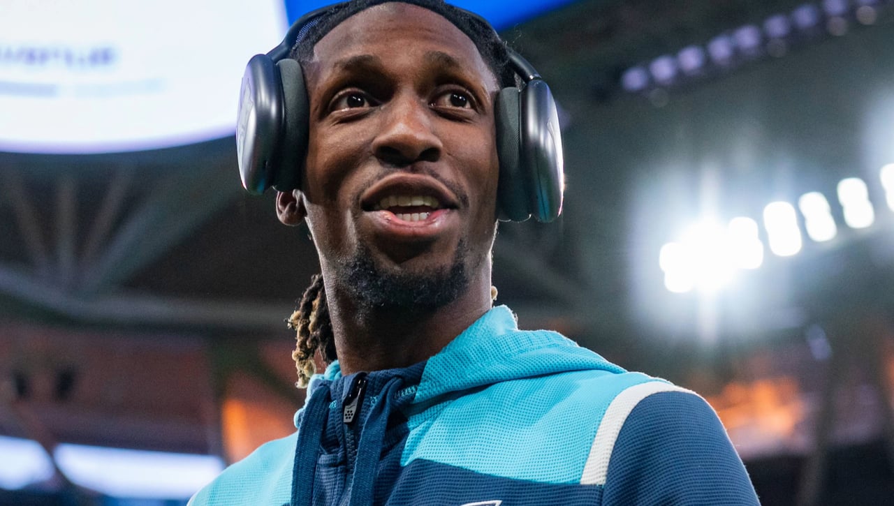 Se calienta el fichaje de Neyou