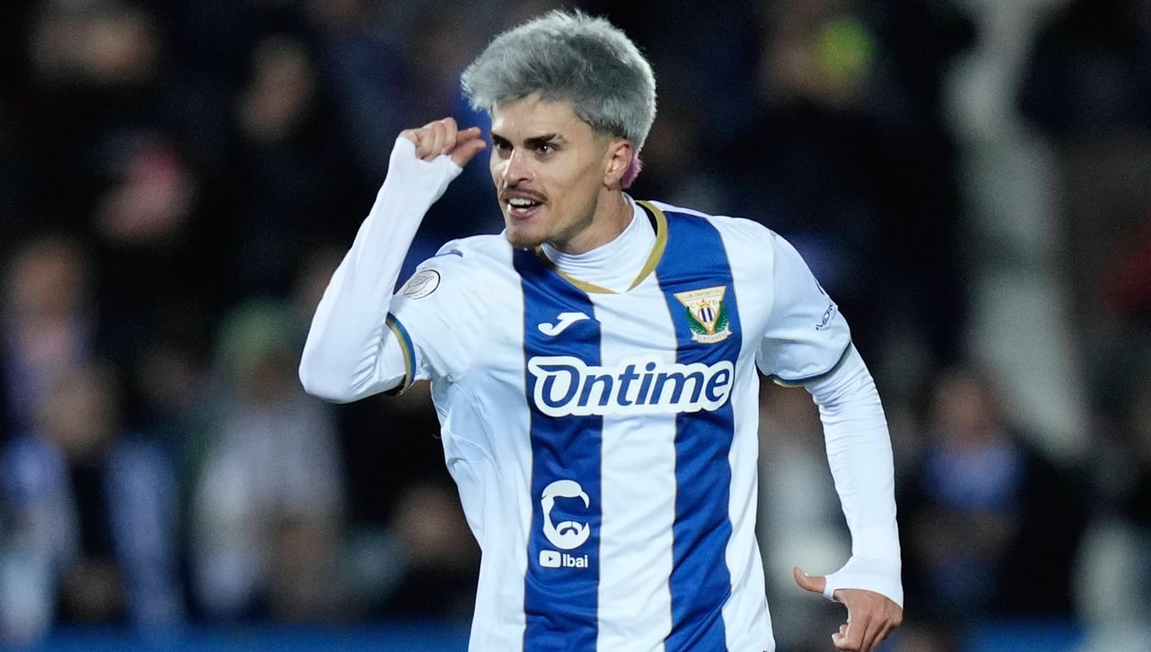 Juan Cruz rompe el silencio… sin decir una palabra