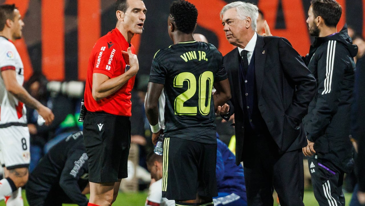 Martínez Munuera pitará el partido más determinante por LaLiga