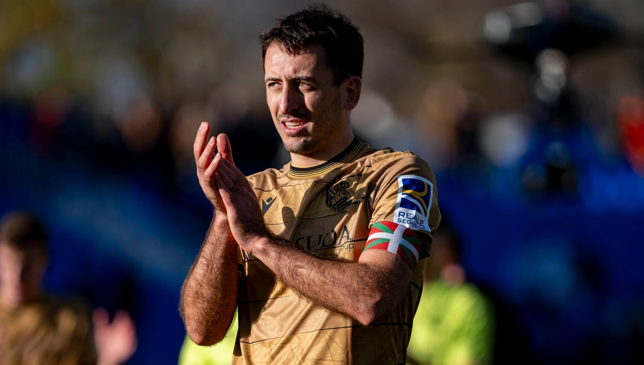 Oyarzabal vuelve a salir en defensa de la Real Sociedad y asume el rol goleador