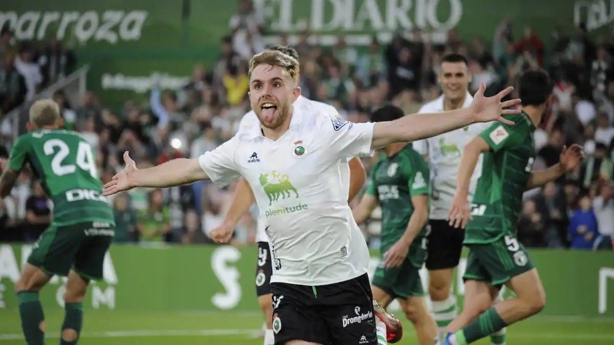 La perla de Segunda división que todos sueñan fichar