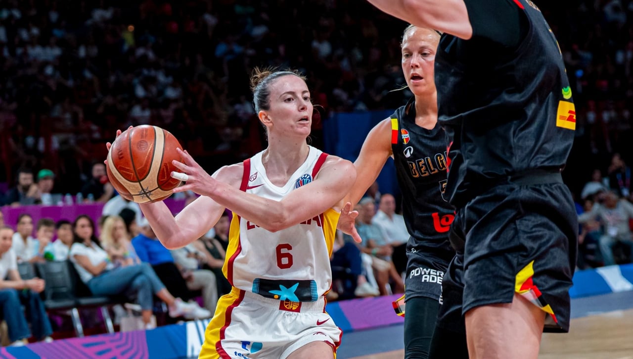 España regala el oro en un final dramático de Eurobasket