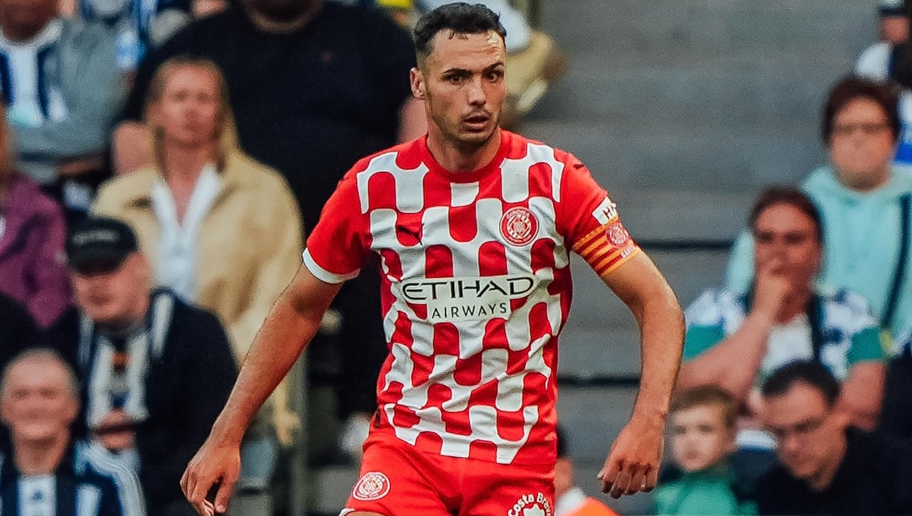 El Girona despeja los rumores sobre Arnau Martínez