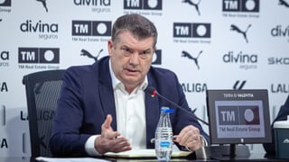 Gourlay ratifica a Carlos Corberán como entrenador del Valencia hasta cinco veces: "﻿No sé cuantas veces lo tengo que decir"