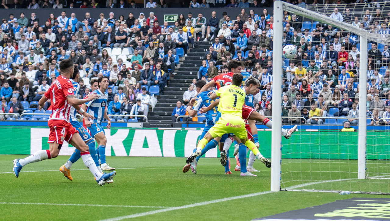 Así queda la clasificación de LaLiga Hypermotion tras el triunfo del Granada y el pinchazo del Deportivo de La Coruña