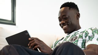 Akor Adams, como Gio Lo Celso