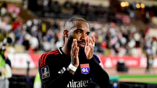 Lacazette se despide