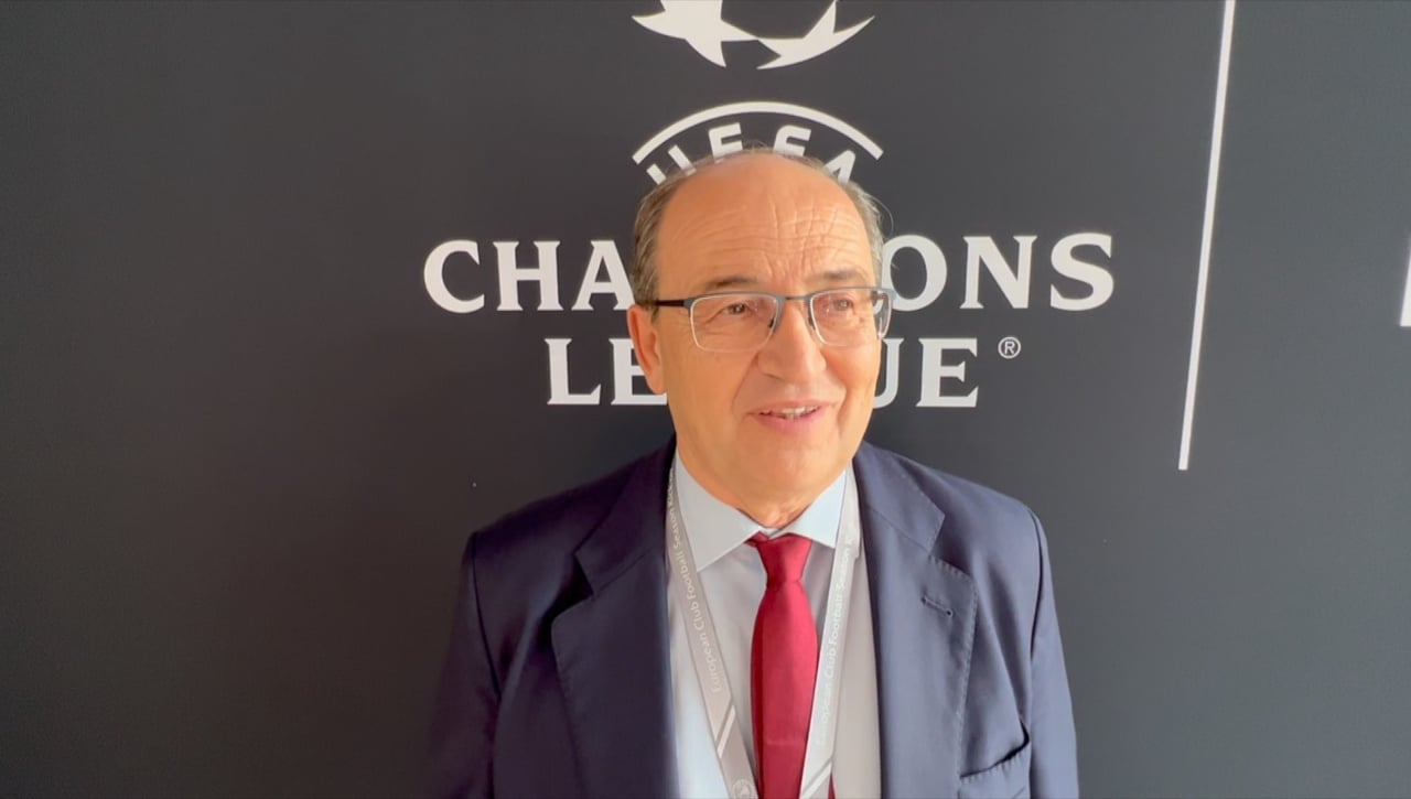 Castro, "contento con el grupo", sorprende con su pronóstico para el Sevilla en esta Champions