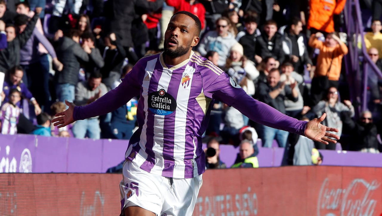 Cyle Larin, un negocio redondo