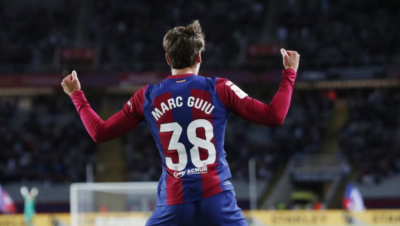 Así es Marc Guiu, la nueva perla azulgrana que trastoca los planes de Xavi