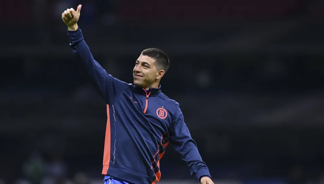 El seguimiento del Sevilla a Erik Lira y los movimientos por el pivote