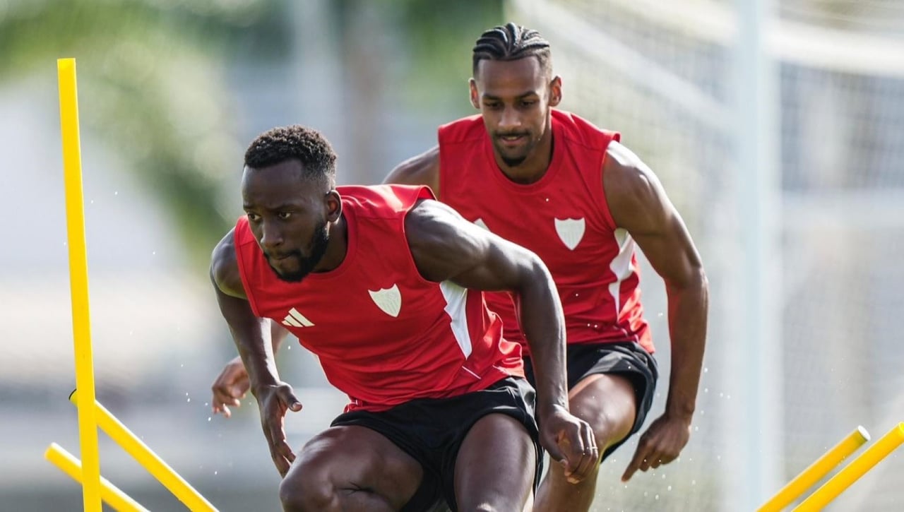 Convocatoria del Sevilla contra el Athletic: sin fichajes, con lo justo y alguna nota positiva