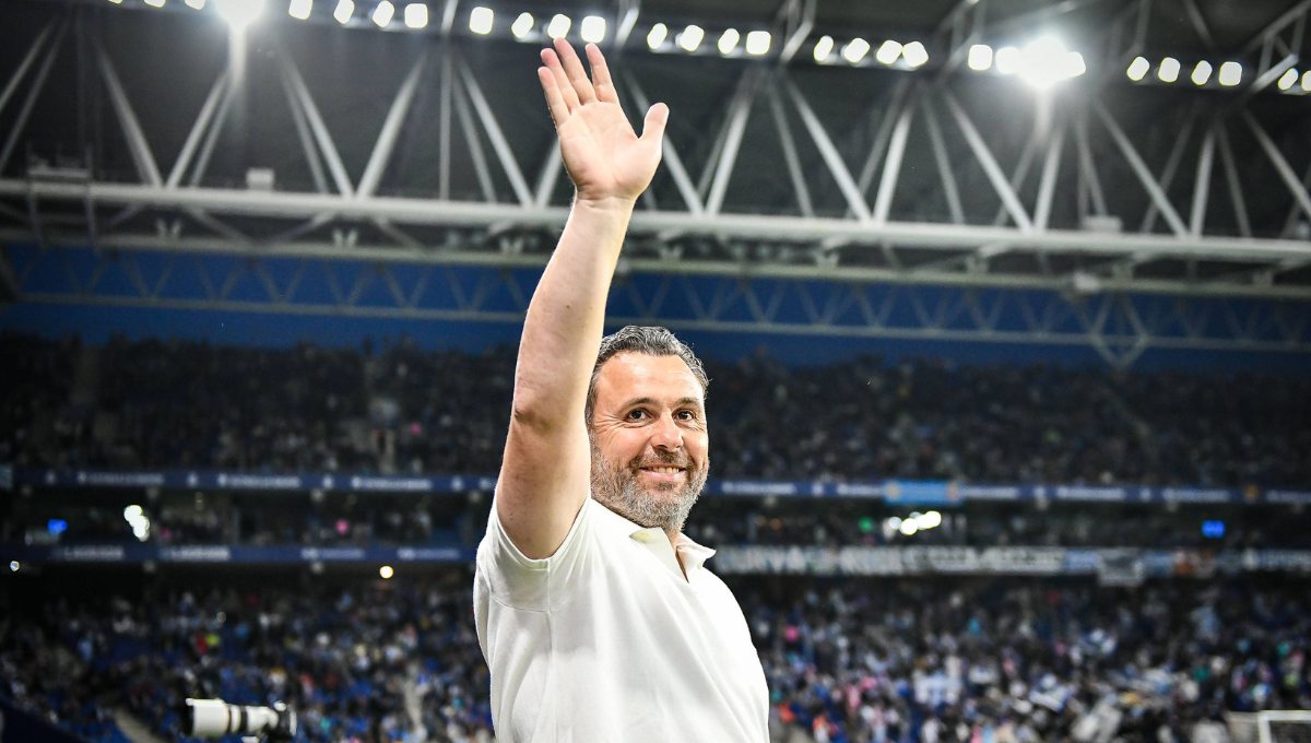 Sergio González, sobre la mesa