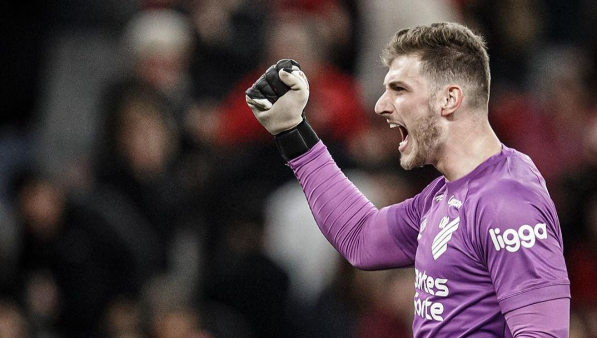 Un sustituto para Bono con acento suramericano