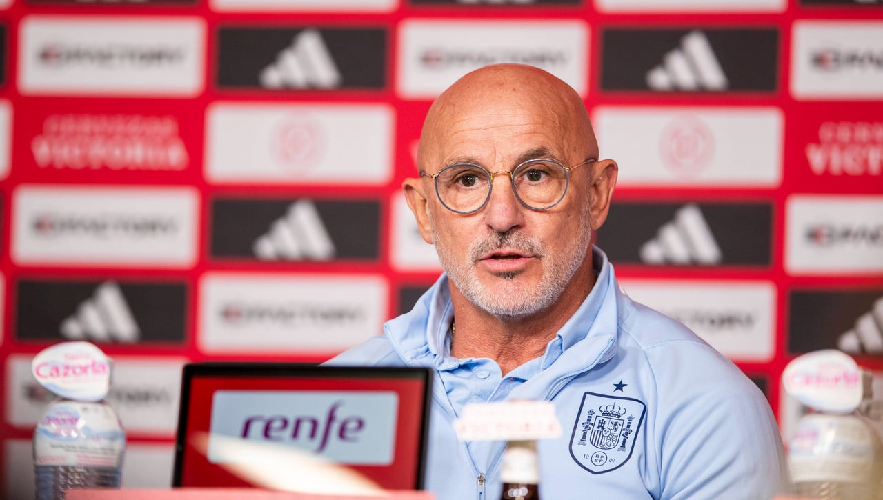 A Luis de la Fuente le molesta que se piense que ya está todo hecho: "No regalaremos nada a nadie"