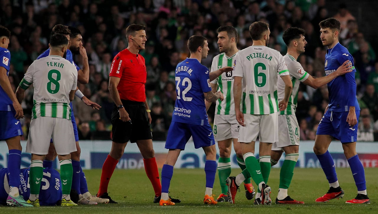 Pezzella y Fekir no se rinden por Europa, pero son sinceros