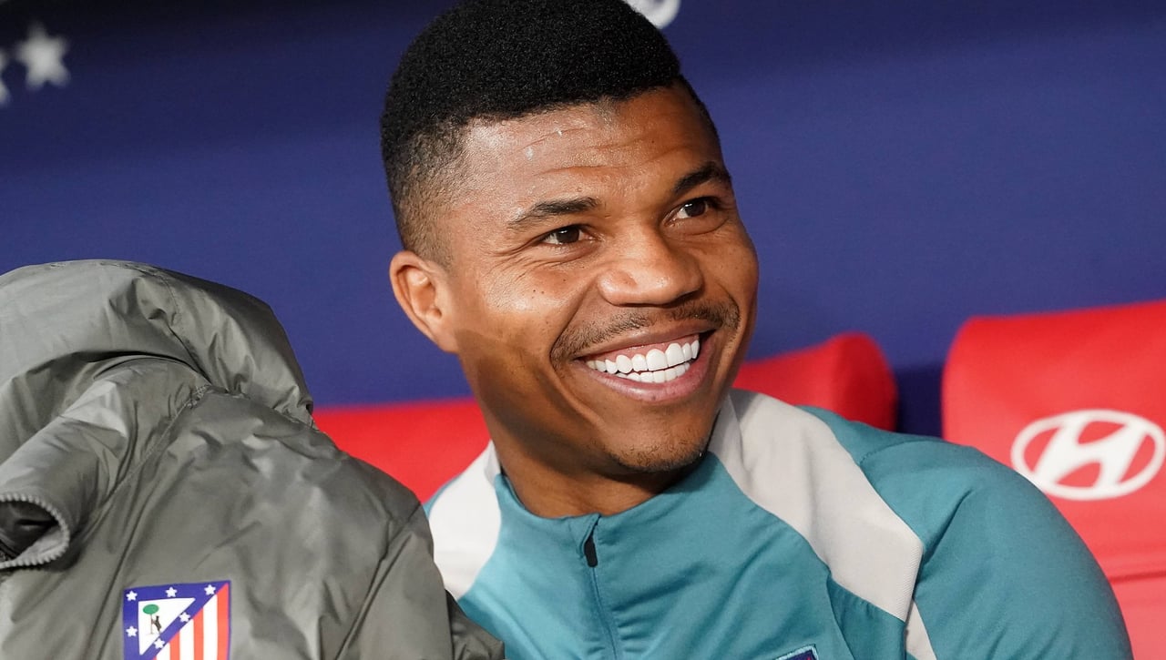 El Sunderland aparece como la gran opción de Reinildo Mandava