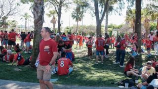 Sevilla reacciona a los logos de Bildu en el Real Madrid-Osasuna