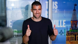 Sokratis ya está en Sevilla para firmar por el Betis