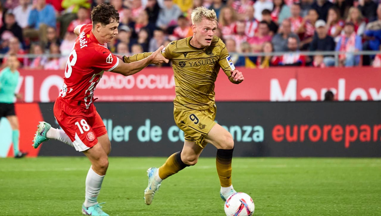 La Real Sociedad se aferra a Óskarsson
