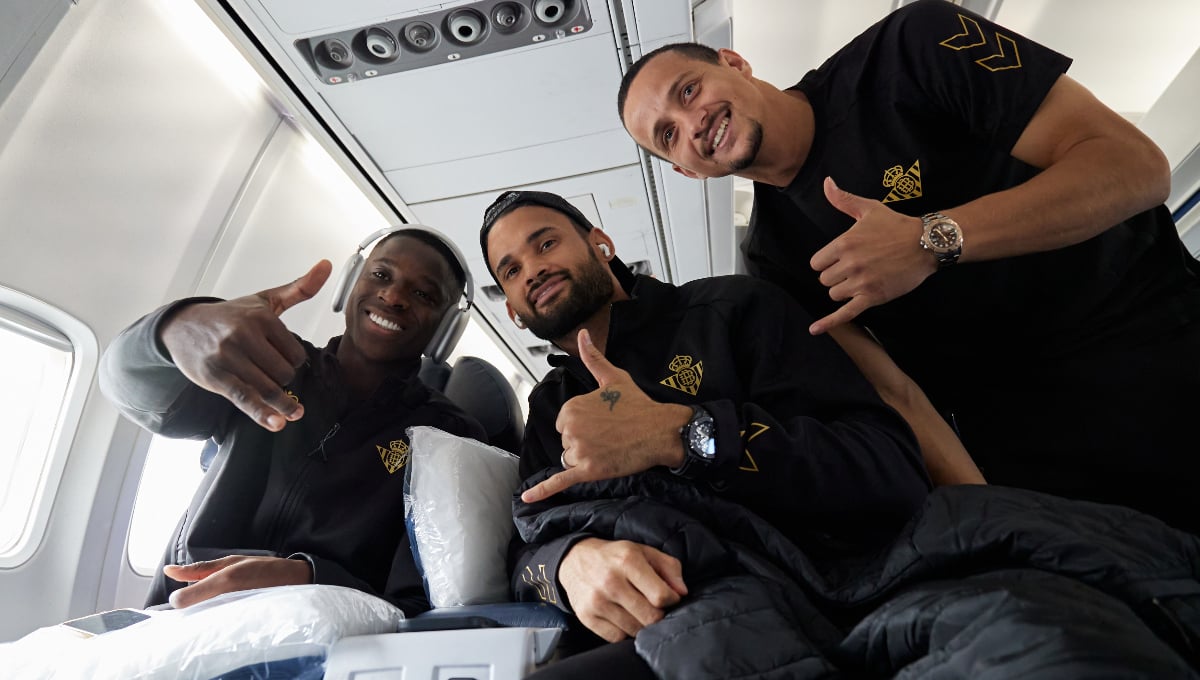 Los agentes de Luiz Henrique y Luiz Felipe, en las oficinas del Betis