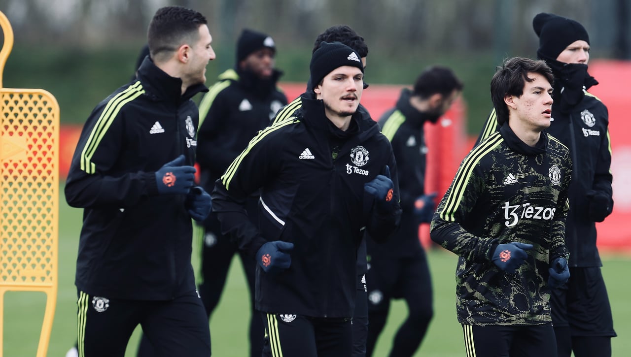 Un problema menos para el Betis: baja de peso en la convocatoria del United