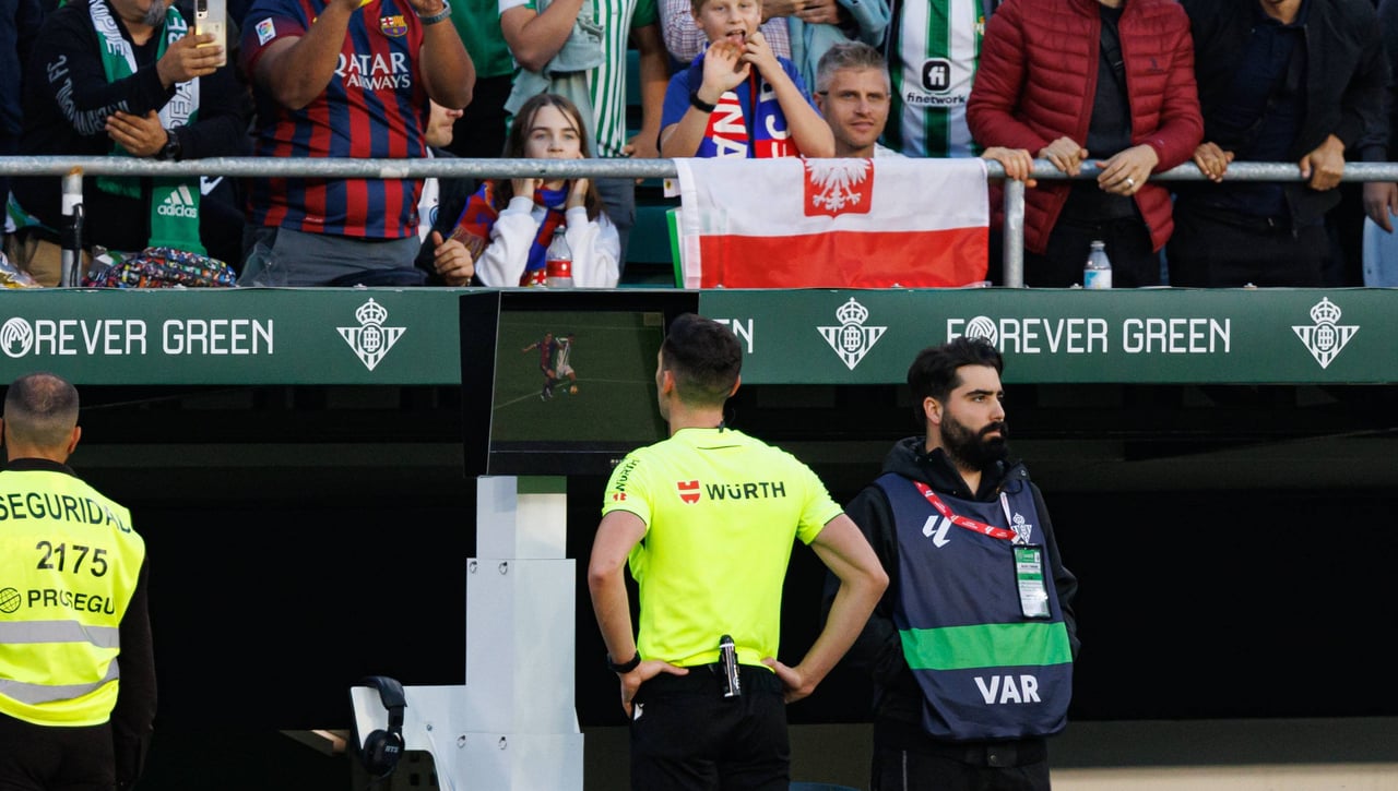 Denuncias a Betis y Atlético, con el Sevilla en la boca