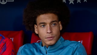 Toman una decisión sobre Axel Witsel 