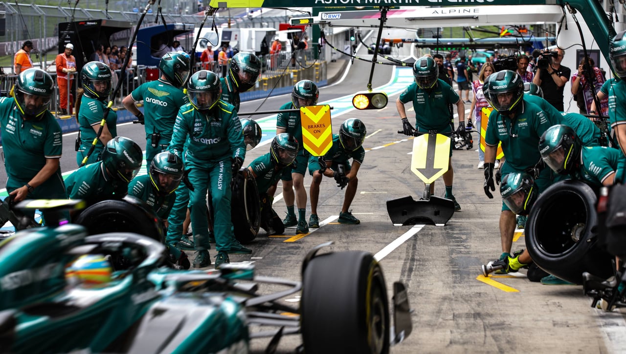 Fernando Alonso confirma el problema de su Aston Martin