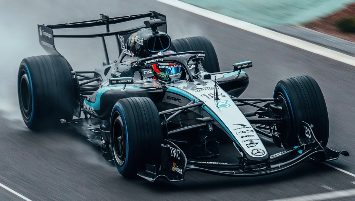 Mercedes sigue metiendo miedo en los tests de Montmeló