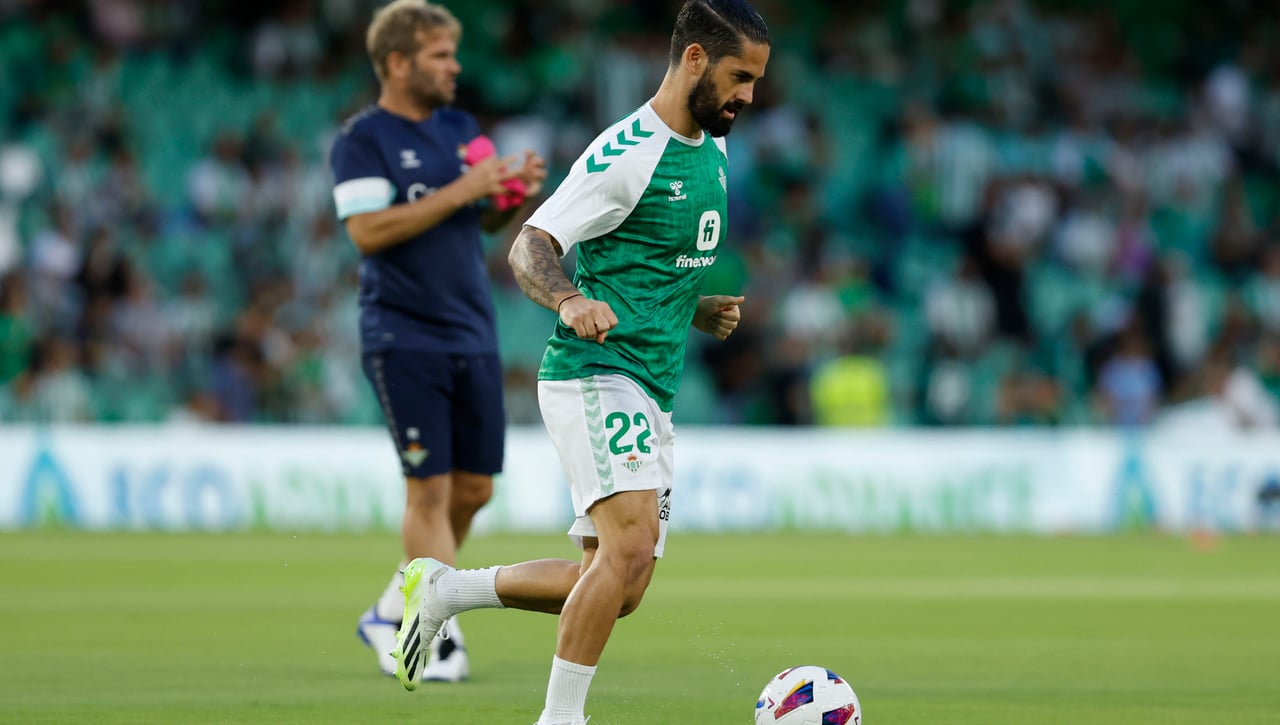 Isco Alarcón se exhibe, De la Fuente lo sigue y Casillas no duda: "Está para la Selección"