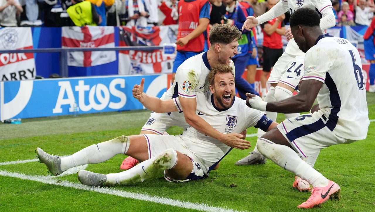 Inglaterra 2-1 Eslovaquia: Bellingham aparece sobre la bocina para evitar el naufragio inglés