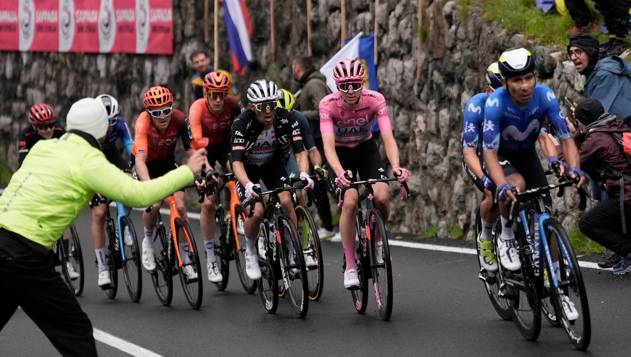 El Movistar roza otro triunfo el día que gran rival de Pogacar se va al suelo