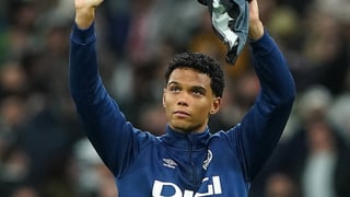 Etienne Eto'o da una alegría al Rayo Vallecano