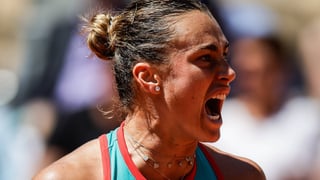 Sabalenka se pone "agresiva" en Roland Garros
