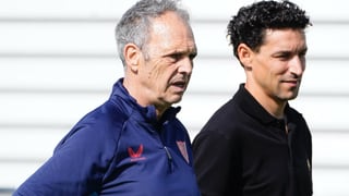 Caparrós se muerde la lengua sobre el rol de Jesús Navas en el Sevilla