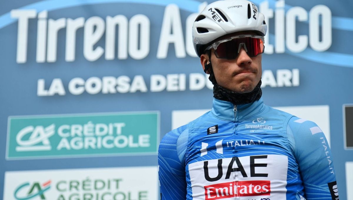 El UAE le deja claro a Juan Ayuso cuál es su triste situación