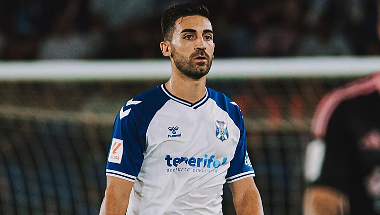 Negociación abierta con José León